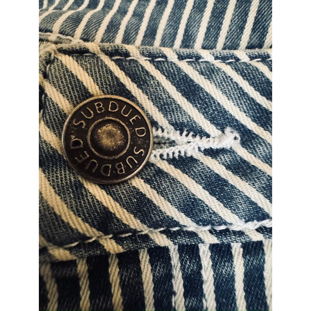 NWT Subdued Flared Striped/Railroad Jeans Sample 25 - Picture 4 of 7